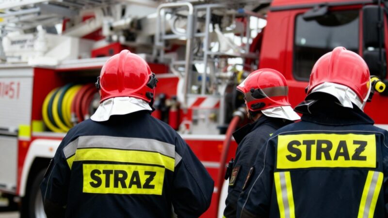 Maj na pierwszej linii: Strażacy z OSP Ursus w akcji i społecznościowym wsparciu