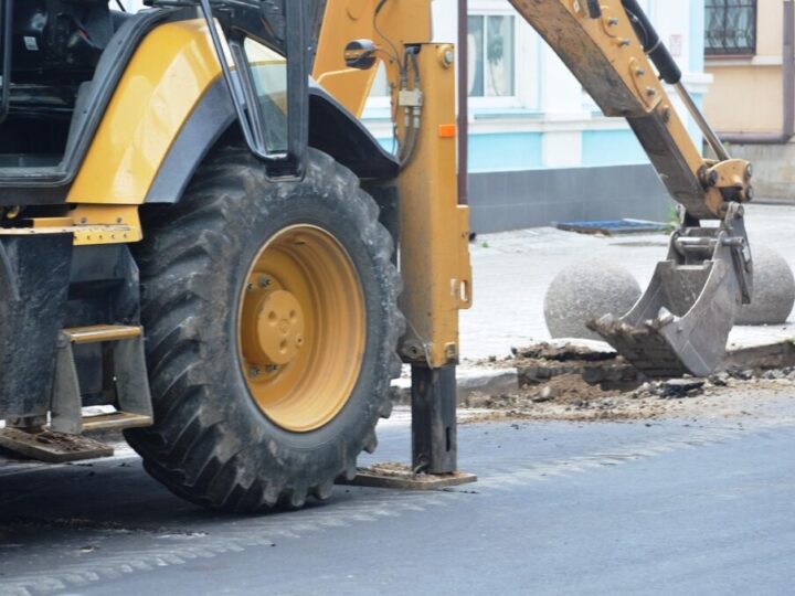 Remont chodnika na Jesiennej: Nowa jakość dla mieszkańców!