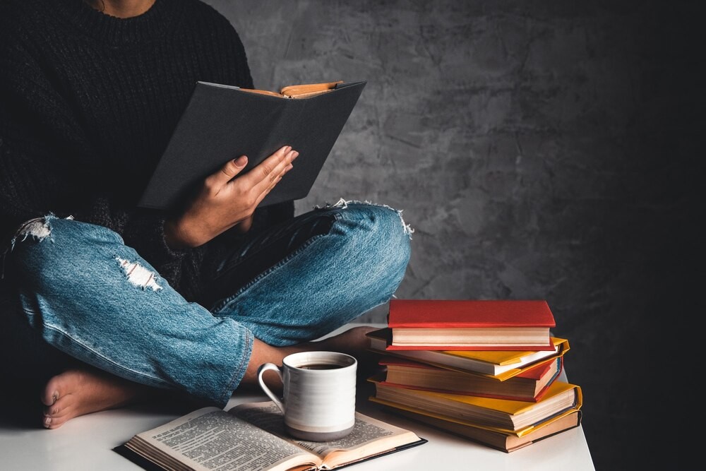 Seniorzy z Białołęki: Angielski, przyjaźń i sukcesy w Bibliotece!