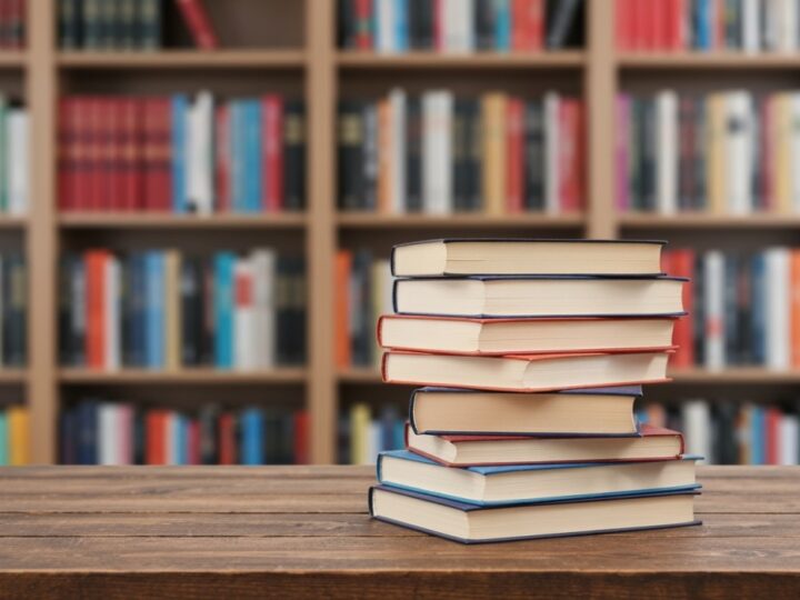 Odkryj świat literatury w lokalnych bibliotekach – sobotnie otwarcie czeka!