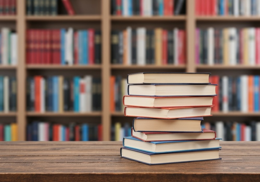 Odkryj świat literatury w lokalnych bibliotekach – sobotnie otwarcie czeka!