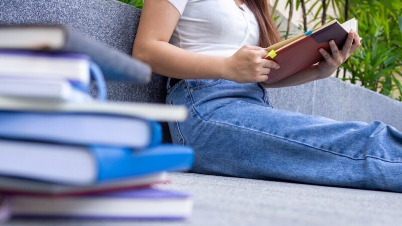 Mundurowe klasy w Polsce: Nowa era edukacji dla młodzieży!