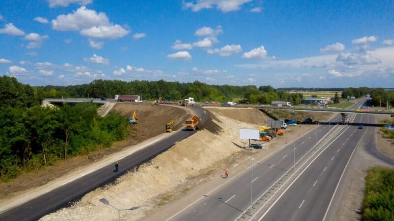 Utrudnienia drogowe przy Lotnisku Chopina – przygotuj się na zmiany!
