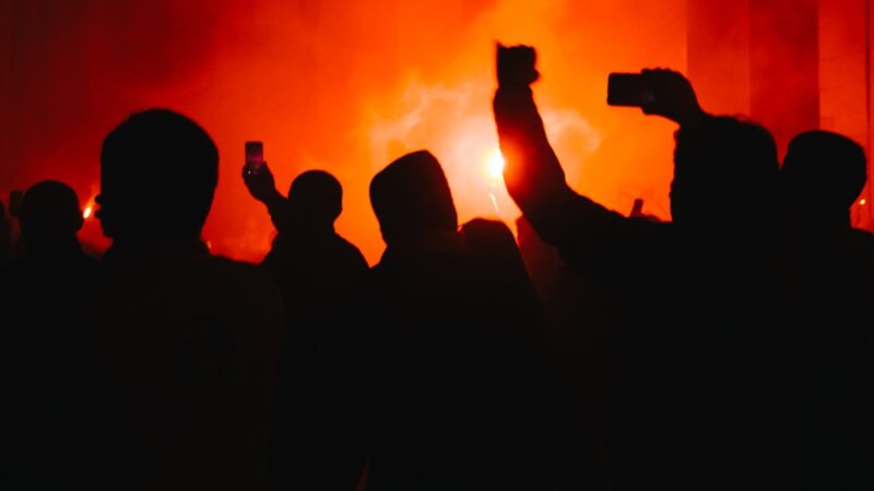 Finałowy koncert hip-hopu w Warszawie: JIMEK i legendarni artyści na Lotnisku Bemowo