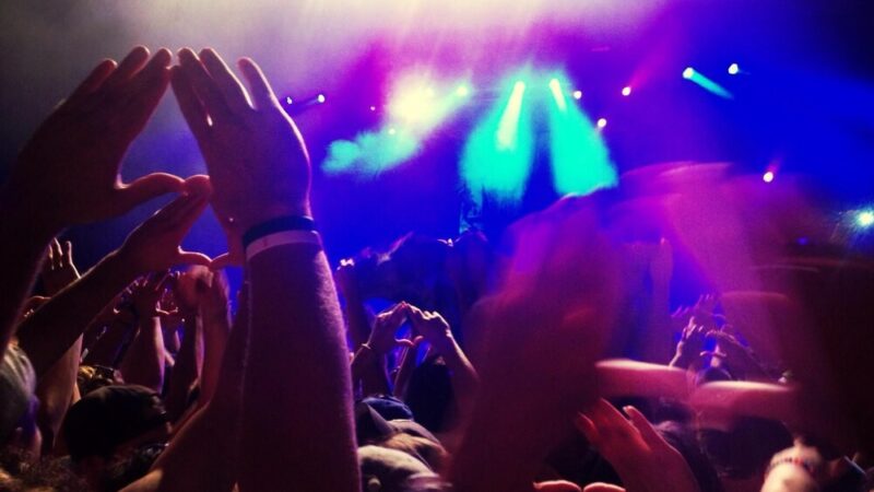 Jak sprawnie dotrzeć na koncert The Weeknd na PGE Narodowym?