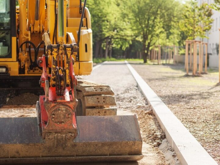 Prace drogowe na Grójeckiej – przygotuj się na utrudnienia!