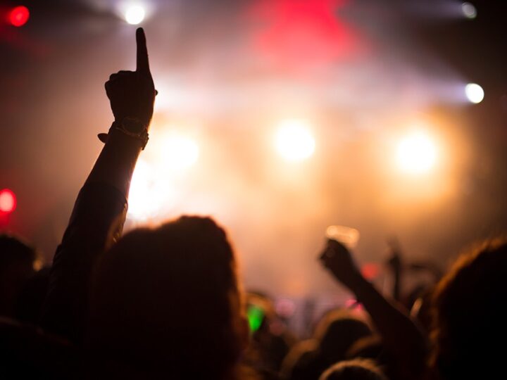 Muzyczne szaleństwo w Wawrze: Wilki i Grzegorz Hyży na scenie!