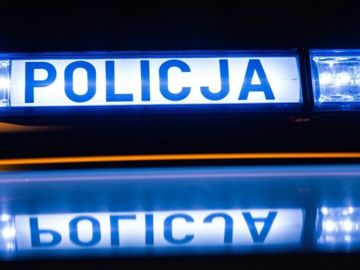 Ukryty za samochodami: Nocne zatrzymanie dilera w Wólce Kosowskiej