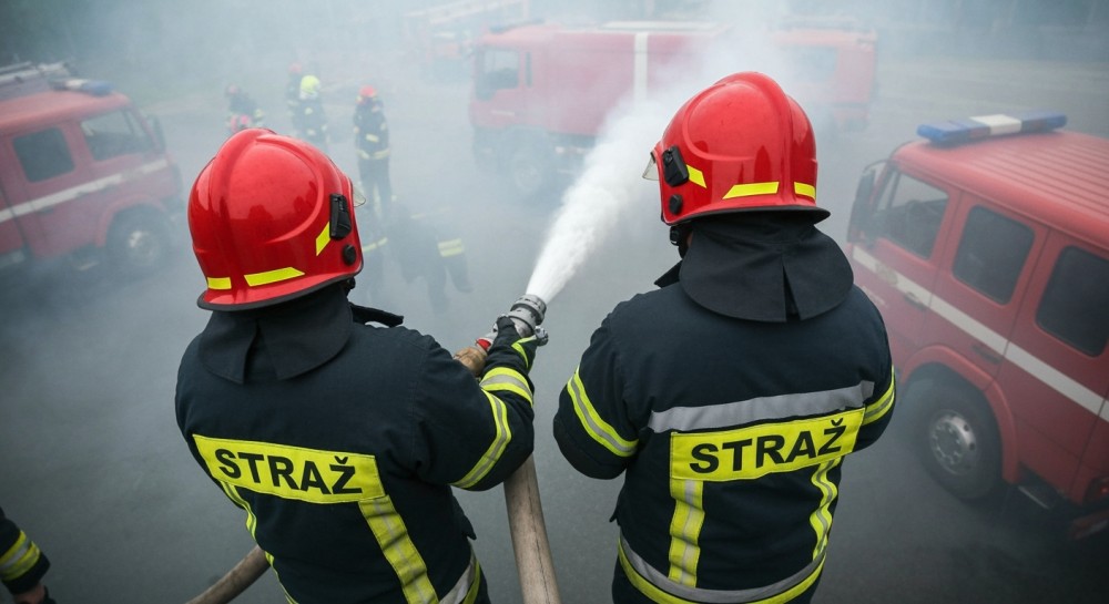 Strażnicy miejscy w akcji: Ogień w toalecie na Rakowcu!