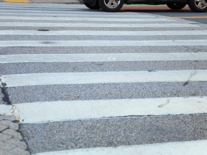Błyskawiczna interwencja OSP Ursus po wypadku na przejściu dla pieszych
