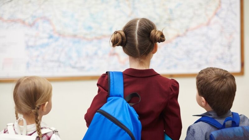 Nowoczesne przedszkole na Przylaszczkowej: Edukacja bez zakłóceń!