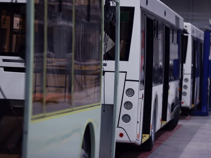 Frezowanie ul. Gołkowskiej – zmiany w kursach autobusów 108, 130 i 162