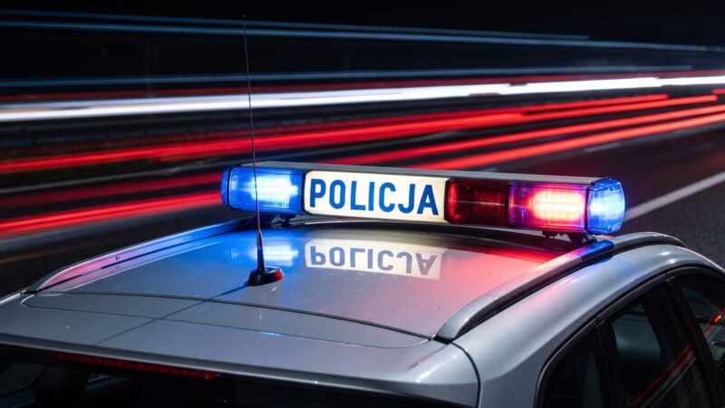 Zatrzymani po latach ucieczki: Nowodworscy policjanci w akcji!