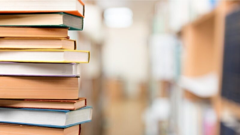 Ulubione księgarnie Warszawy 2026: odkryj najlepsze miejsca na literackiej mapie!