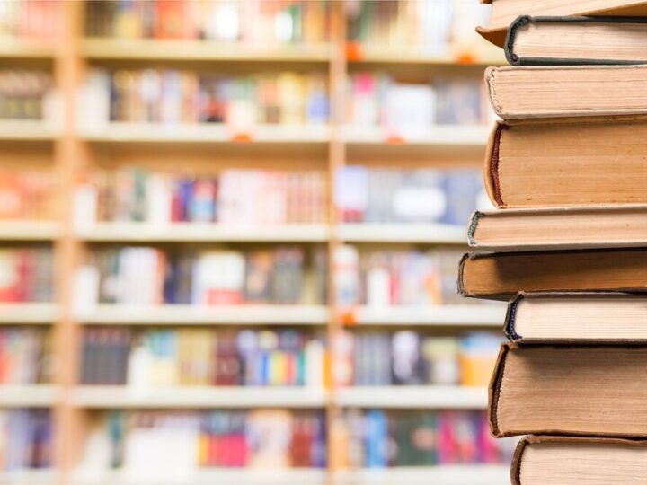Królewska Noc Bibliotek: Odkryj Tajemnice Książek!