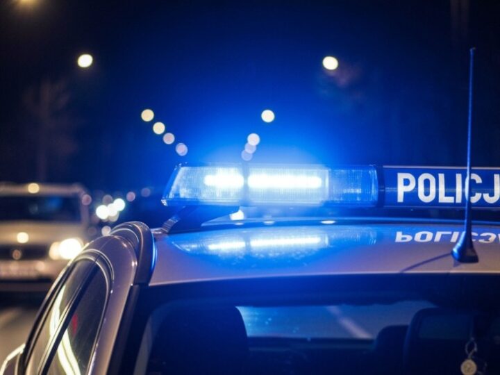 Złapany w nowej skórze: policja ujawnia tożsamość poszukiwanego mężczyzny