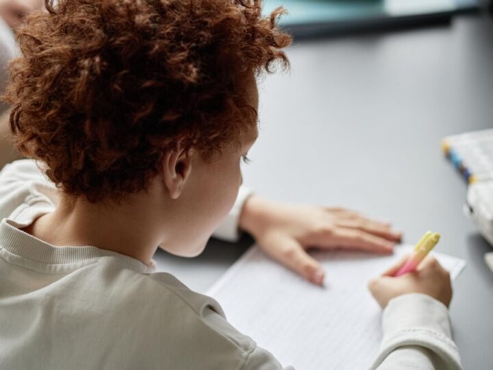 Zdobądź stypendium im. Jana Pawła II i wspieraj swoją edukację w Warszawie!