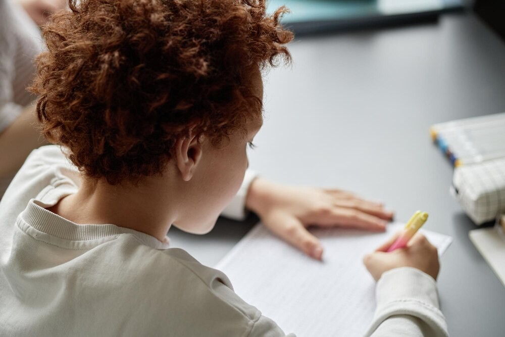 Zdobądź stypendium im. Jana Pawła II i wspieraj swoją edukację w Warszawie!