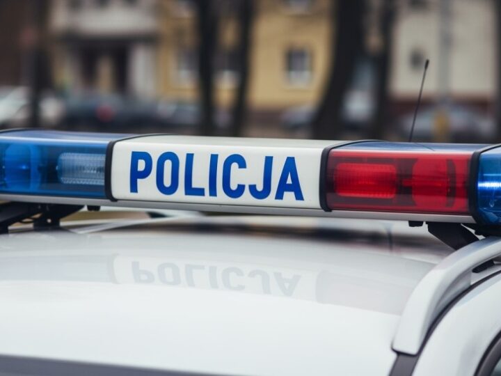 Zwalcz dezinformację: rozmawiaj, wspieraj i zgłaszaj zagrożenia Policji